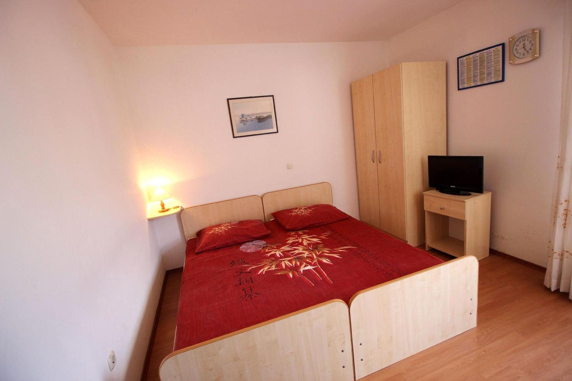 Apartments Ivka Omiš Rom bilde