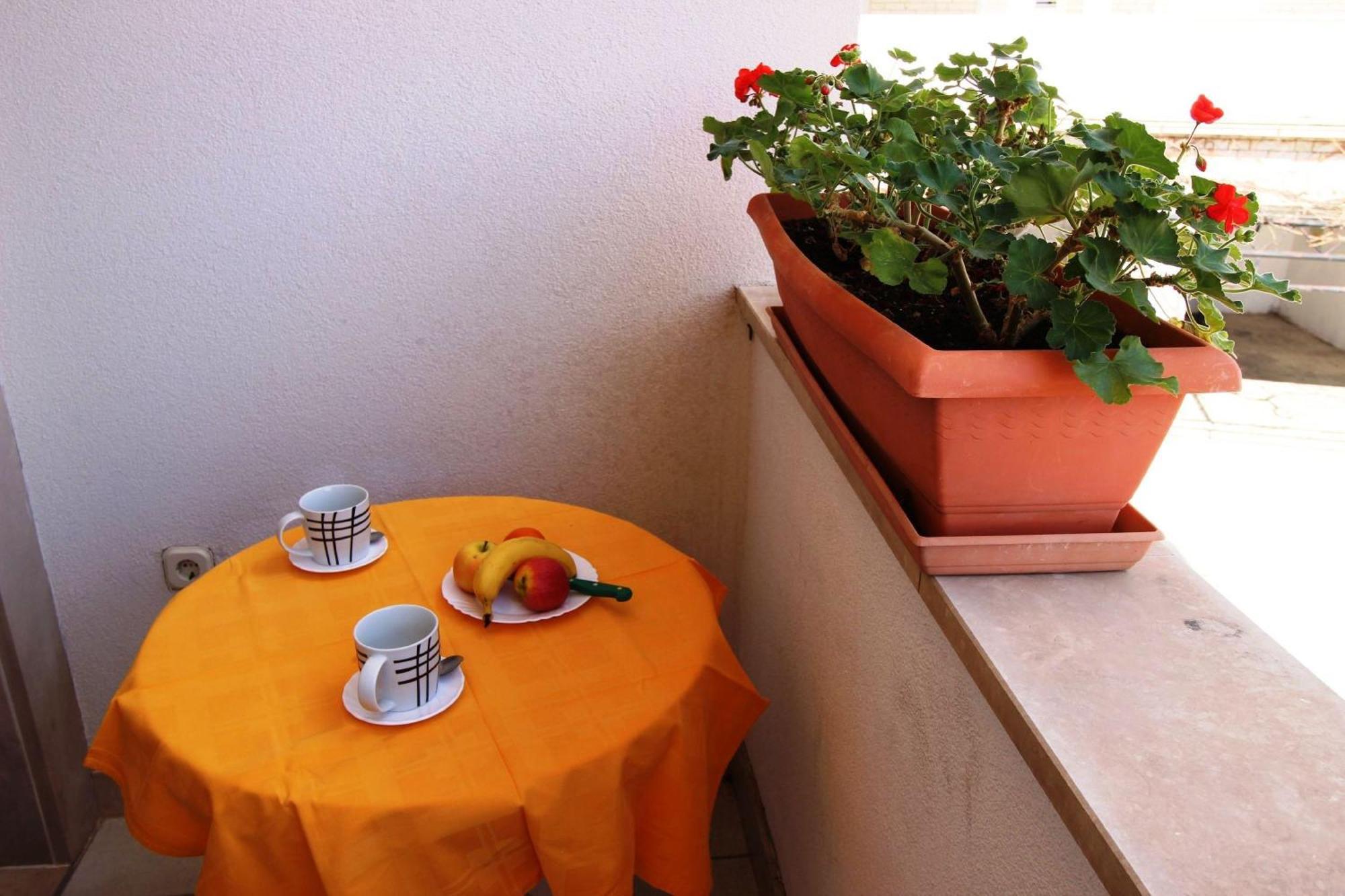 Apartments Ivka Omiš Rom bilde