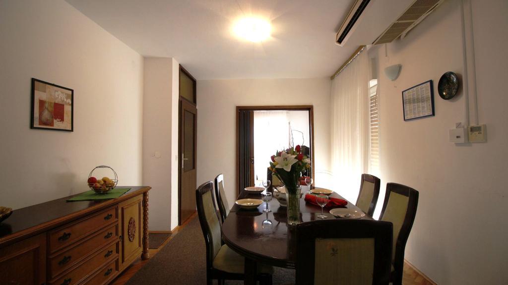 Apartments Ivka Omiš Eksteriør bilde